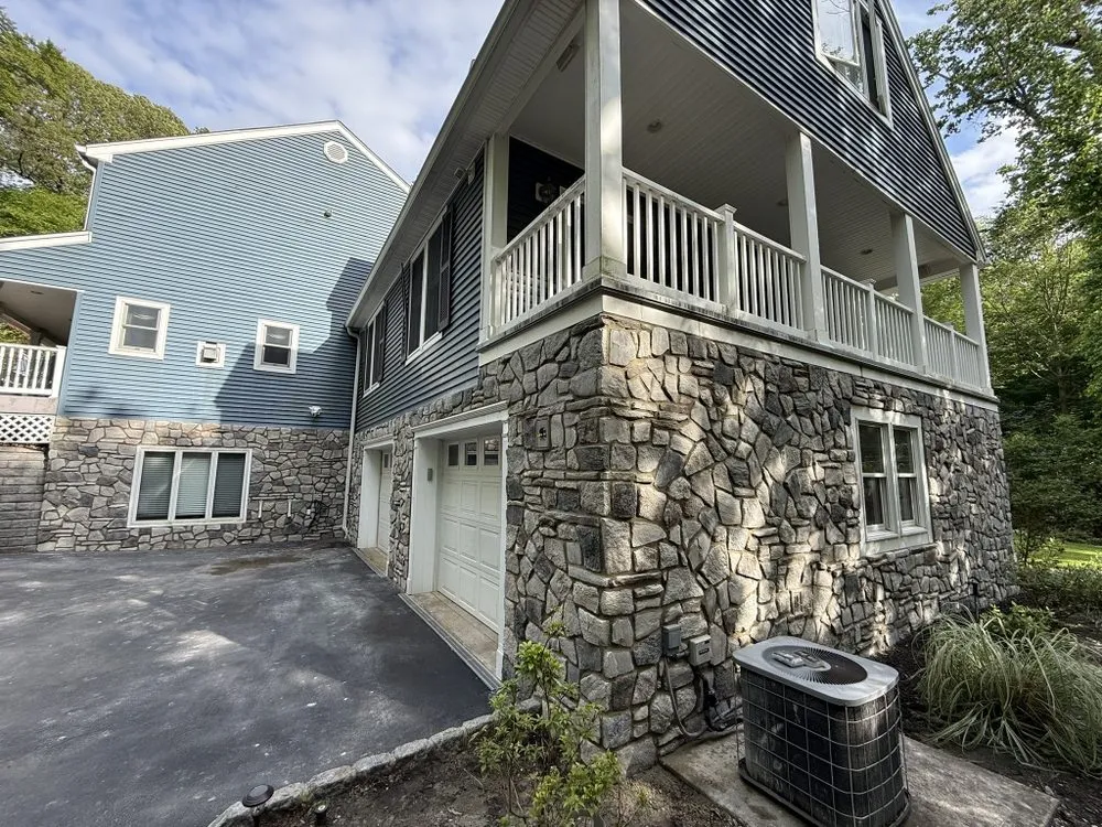 Slide of Top Guard Construction