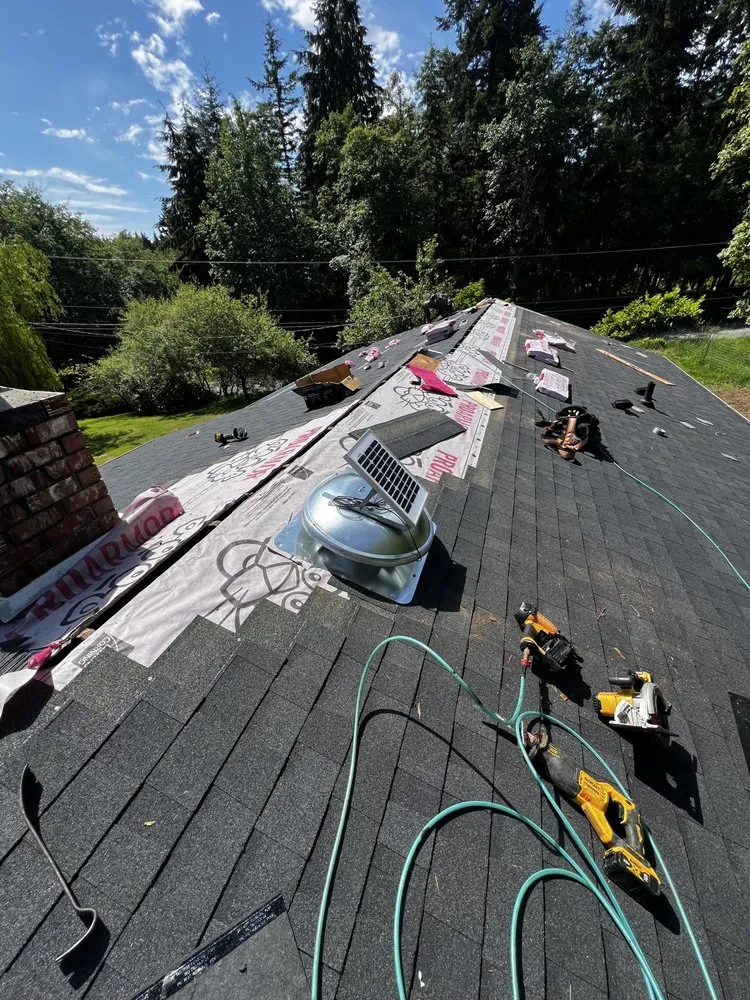 Slide of Top Gun Construction & Roofing