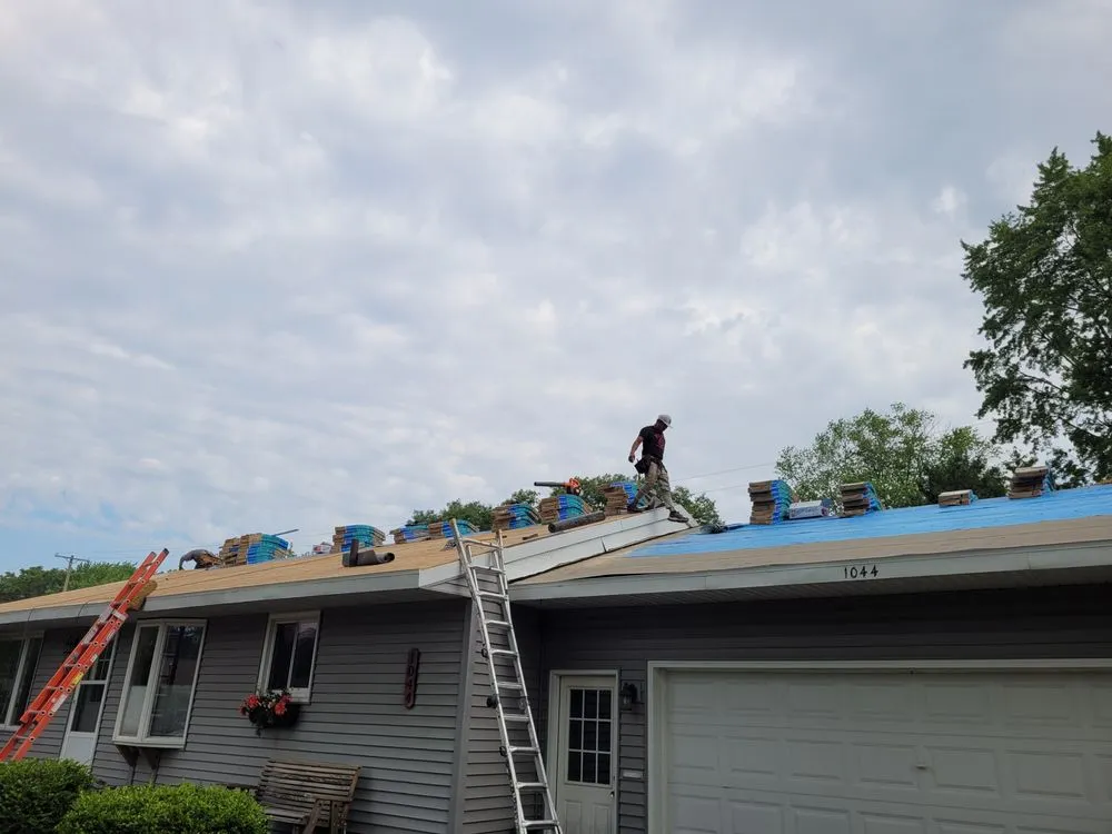 Slide of Top Gun Roofing & Exteriors