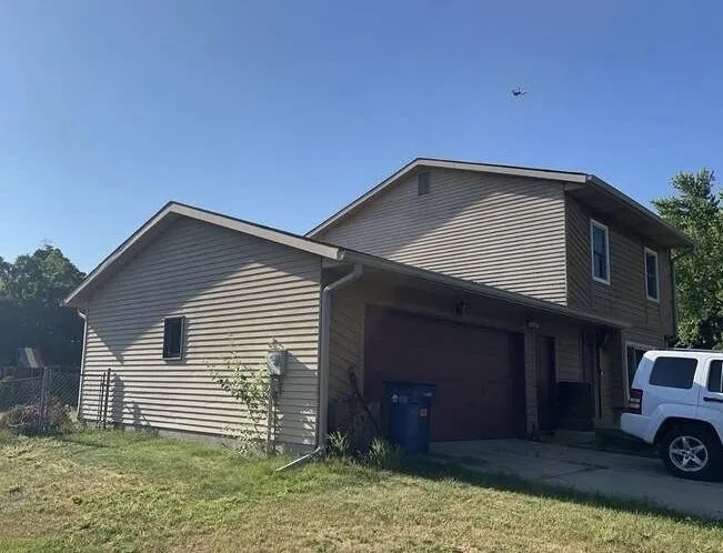 Slide of Top Gun Roofing & Exteriors