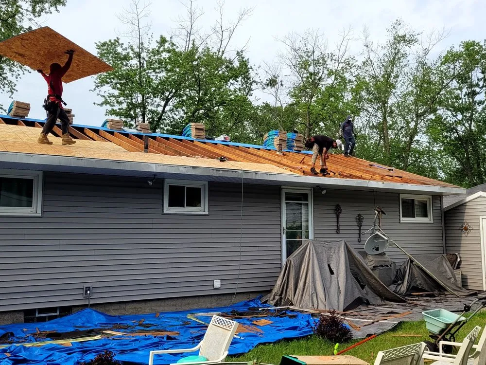 Slide of Top Gun Roofing & Exteriors