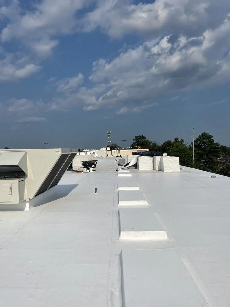 Slide of Top Hold Contractors