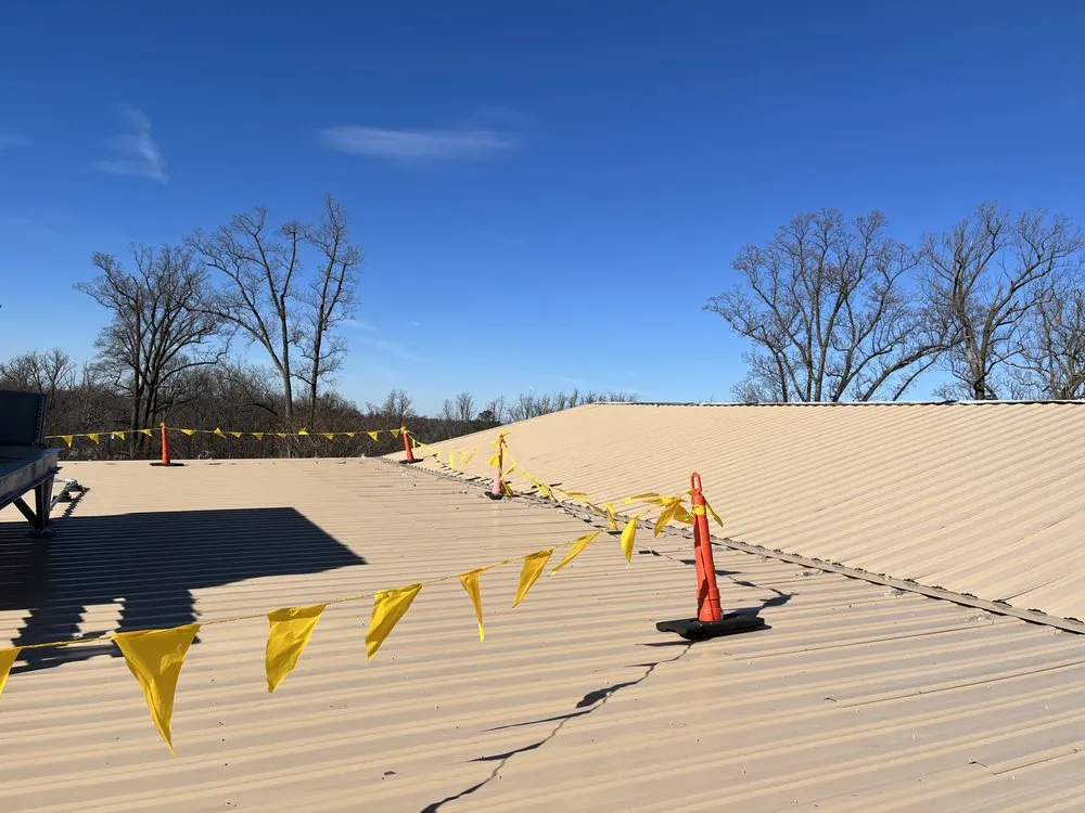 Slide of Top Hold Contractors