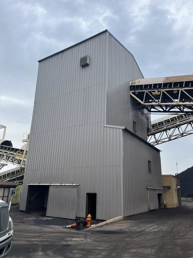 Slide of Top Hold Contractors