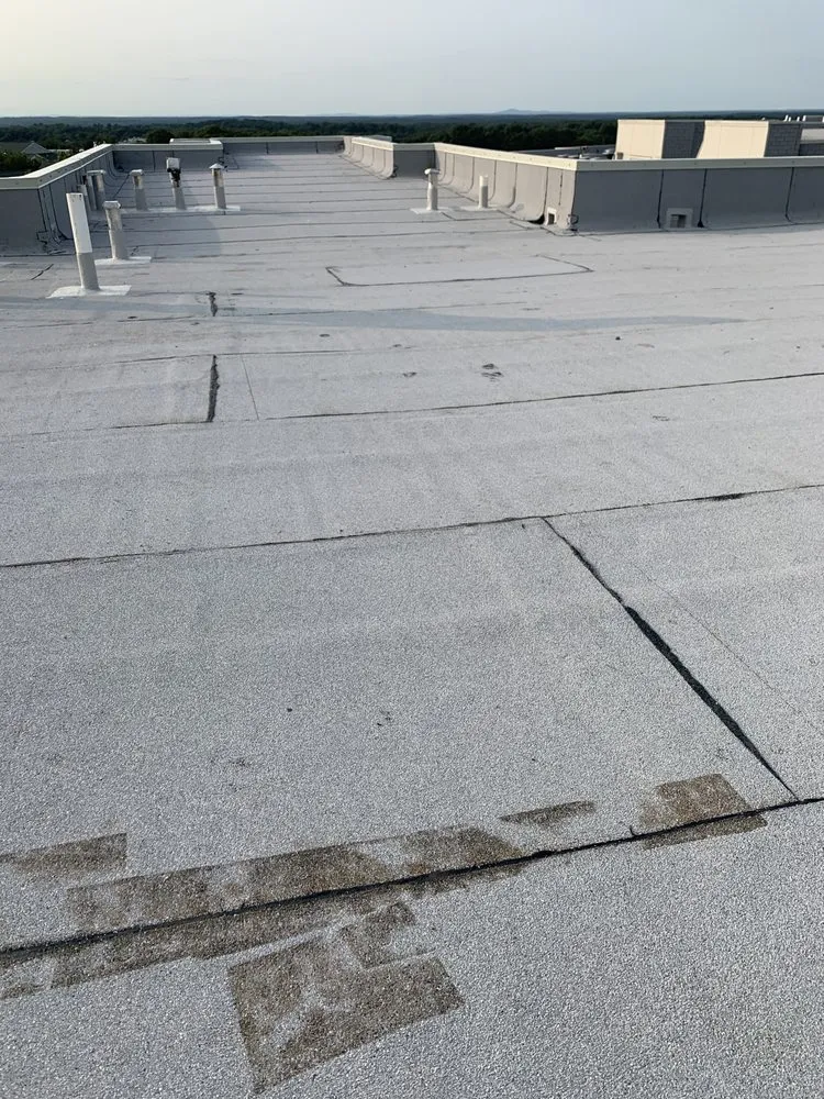 Slide of Top Hold Contractors