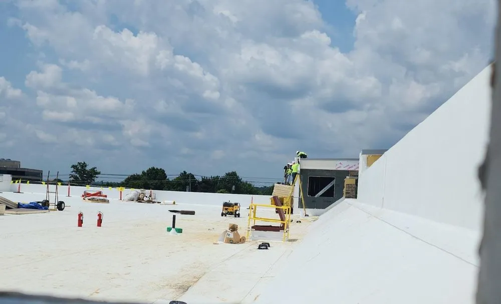 Slide of Top Hold Contractors