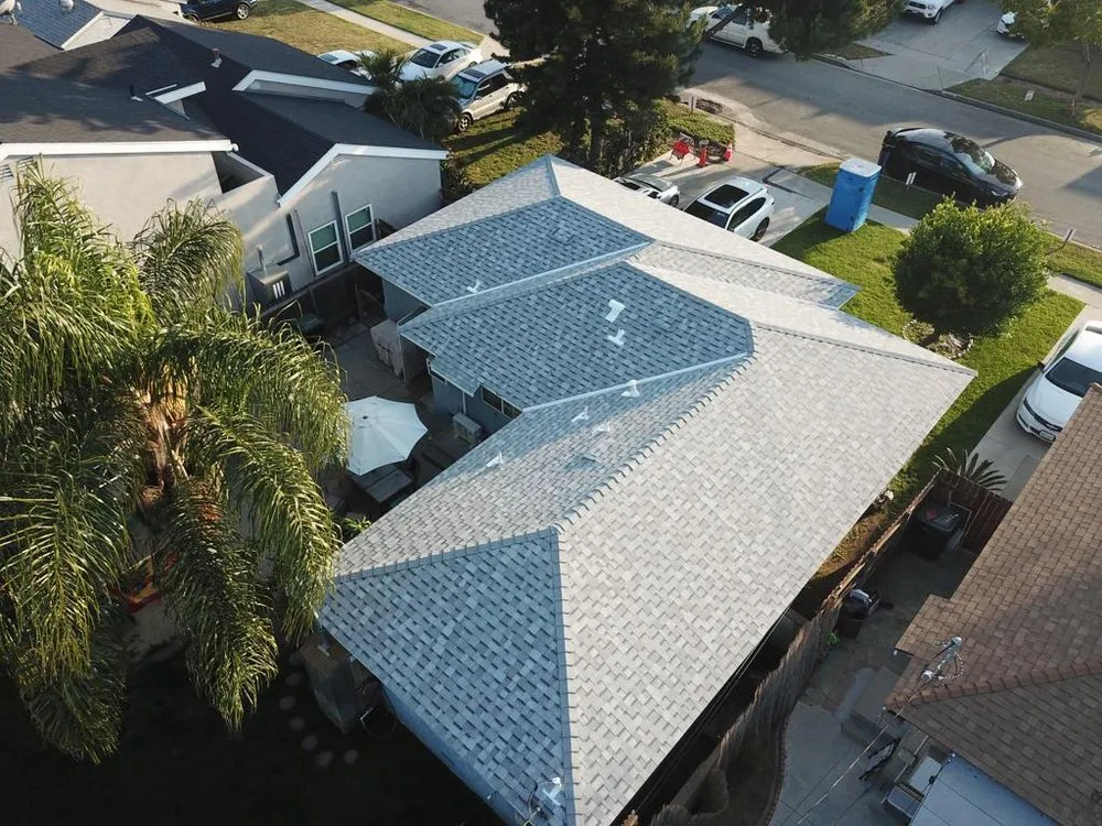 Slide of Top Home Roofers