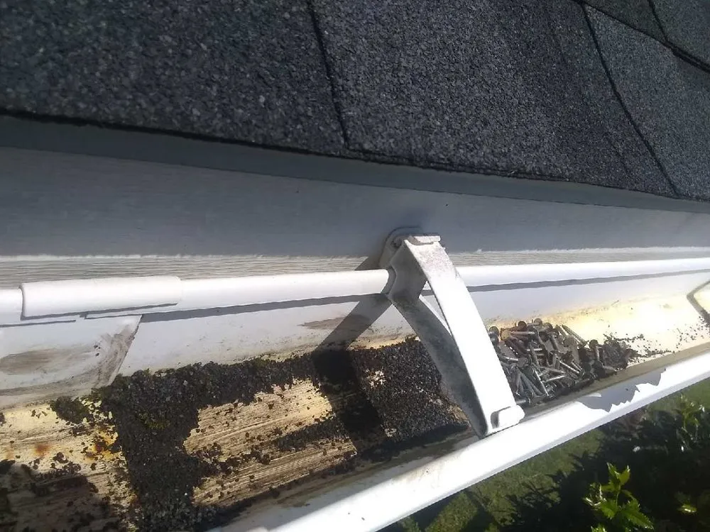 Slide of Top Knotch Interior and Exteriors