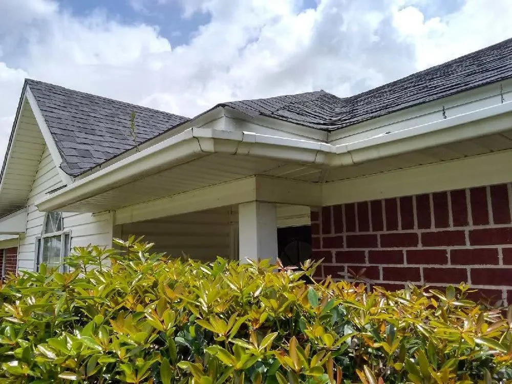 Slide of Top Knotch Interior and Exteriors