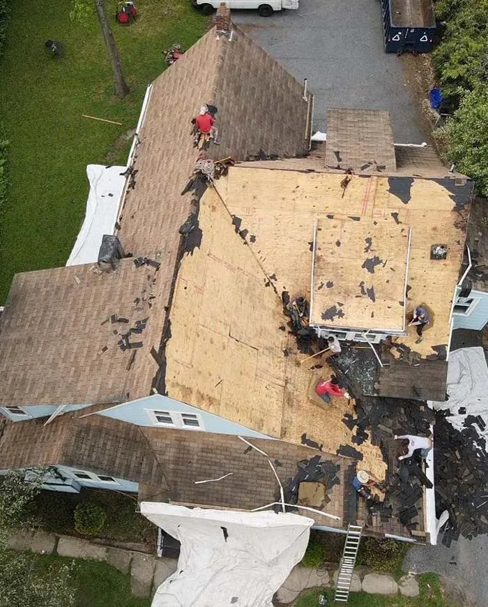 Slide of Top Line Builders