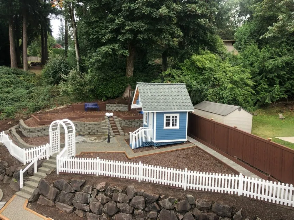 Slide of Top Line Roof & Construction