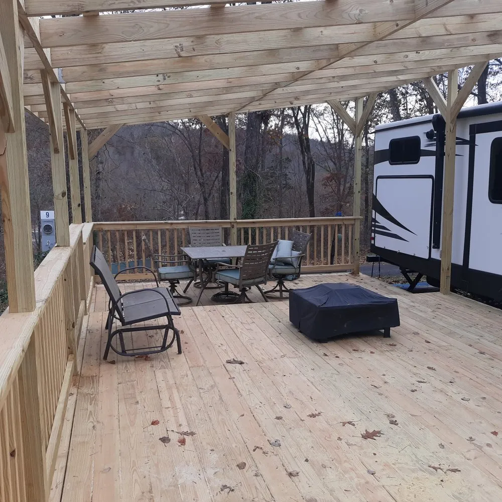 Local roof leak repair in Andersonville, TN by Top Notch Construction