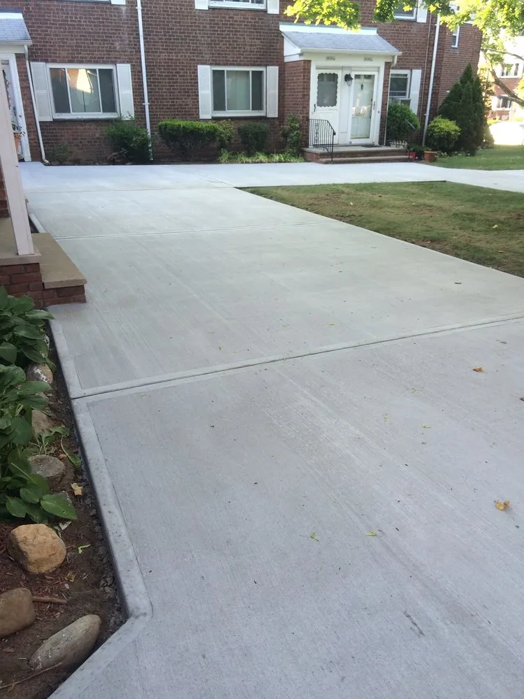 Slide of Top Notch Construction