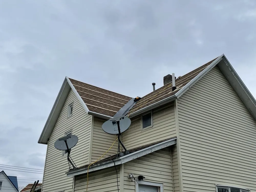 Slide of Top Notch Contracting