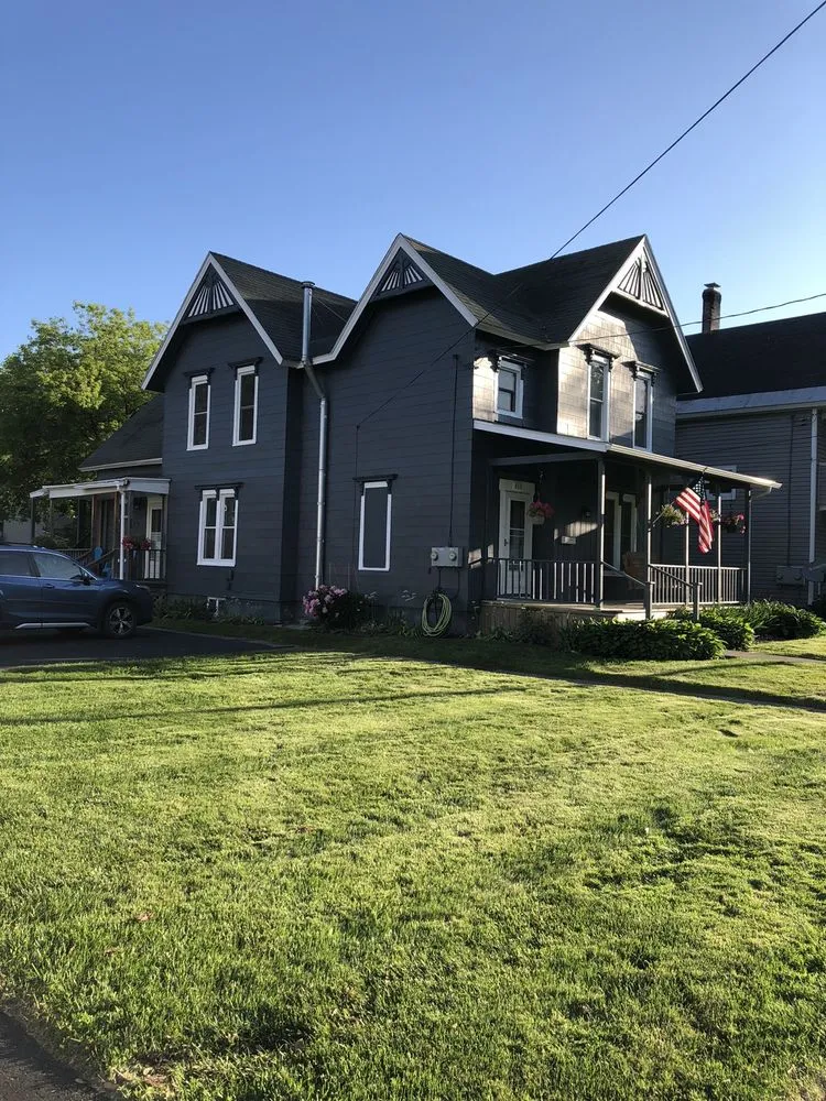 Slide of Top Notch Contracting