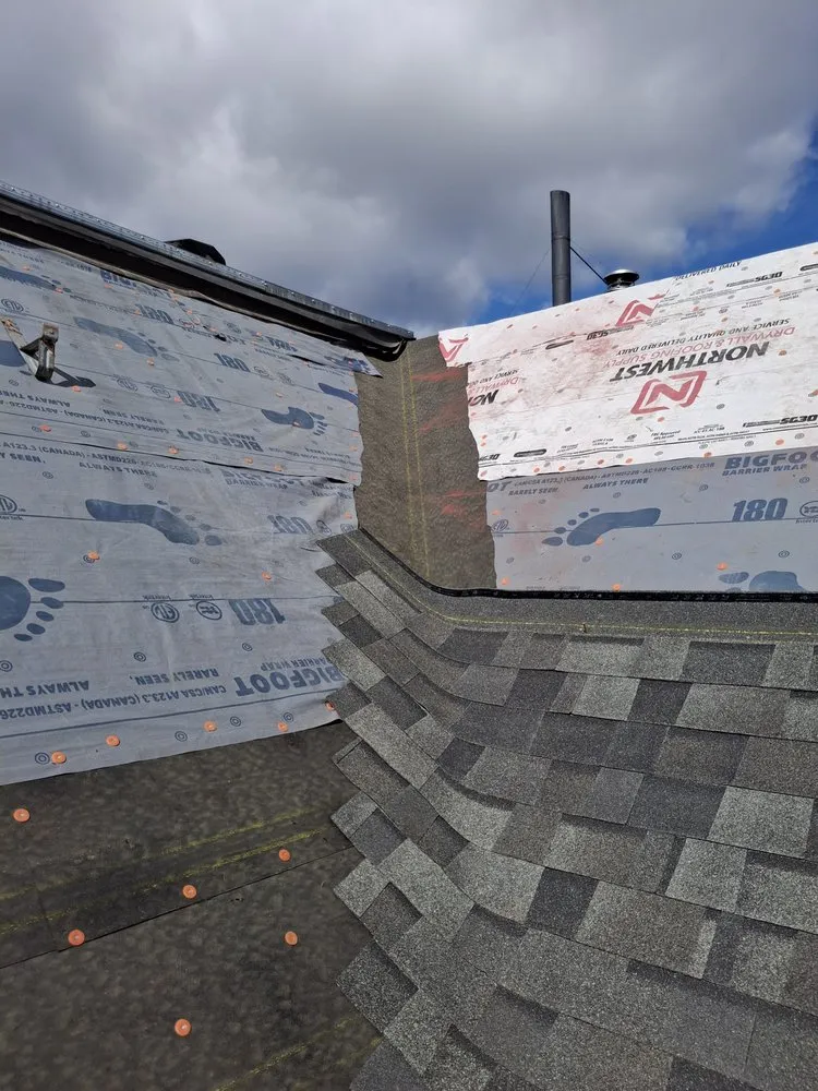 Slide of Top Notch Exteriors