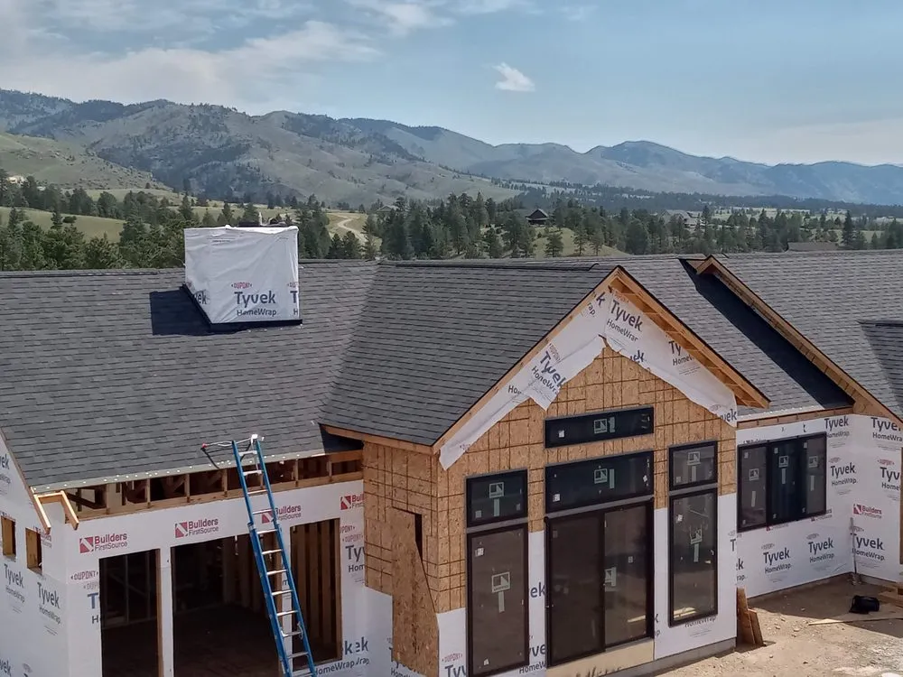 Slide of Top Notch Exteriors