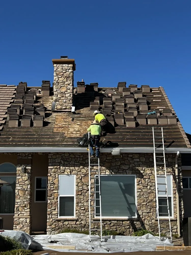 Slide of Top Notch Gutterz