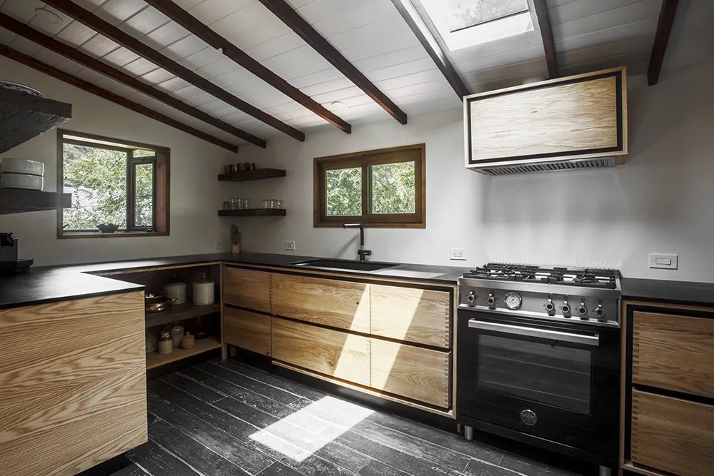 Slide of Top Notch Handyman Services