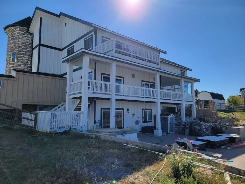 Slide of Top Notch Painting & Siding