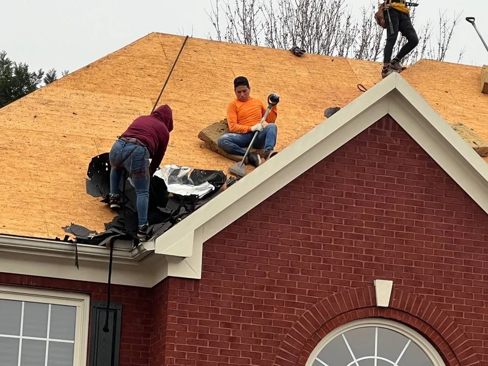 Slide of Top Notch Roofing & Construction