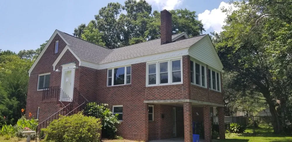 Slide of Top Notch Roofing & Exteriors