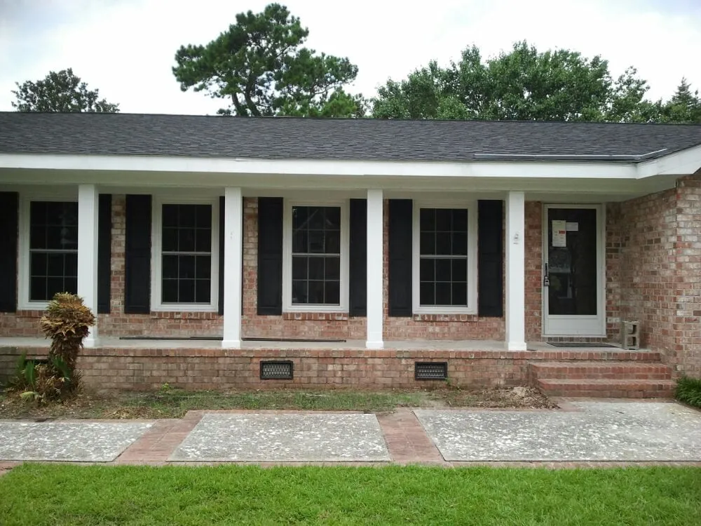 Slide of Top Notch Roofing & Exteriors