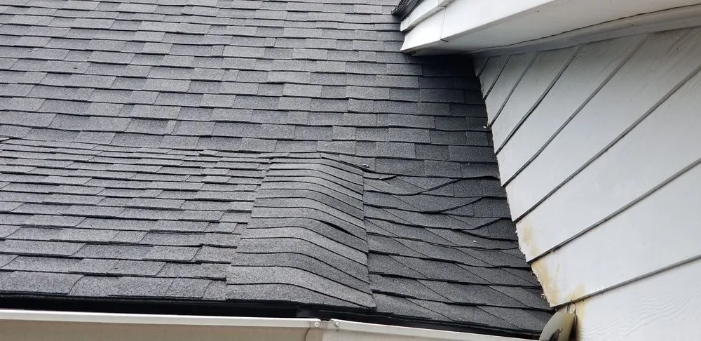 Slide of Top Notch Roofing & Exteriors