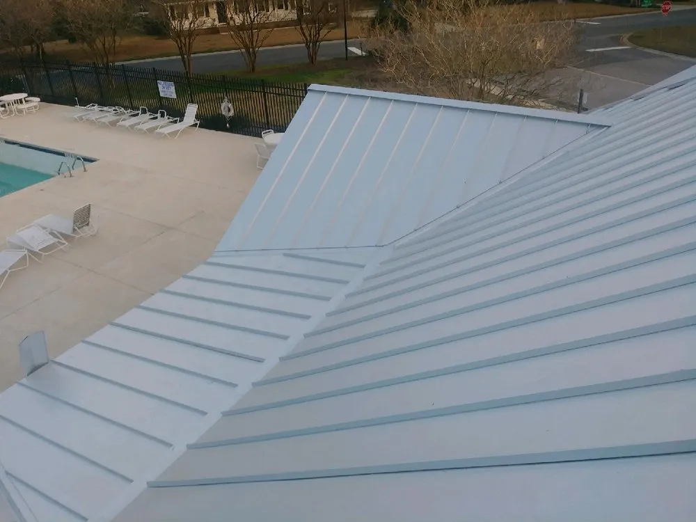 Slide of Top Notch Roofing & Exteriors