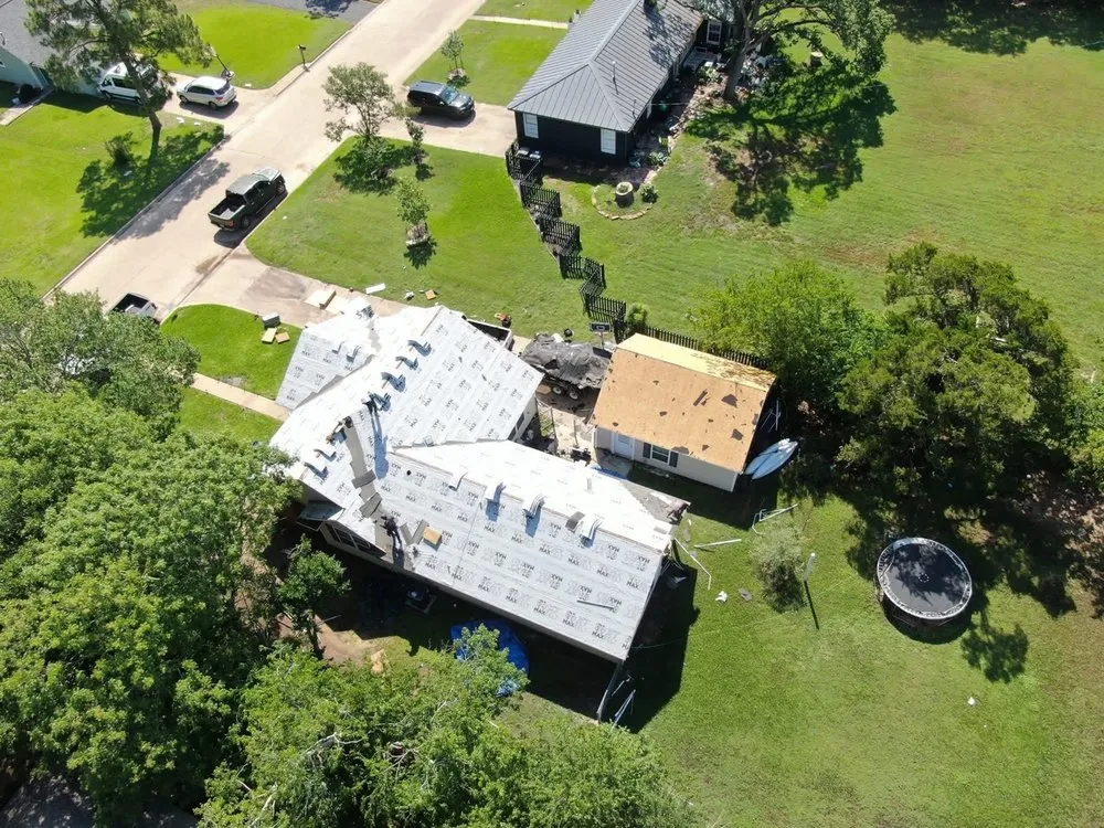 Slide of Top Notch Roofing