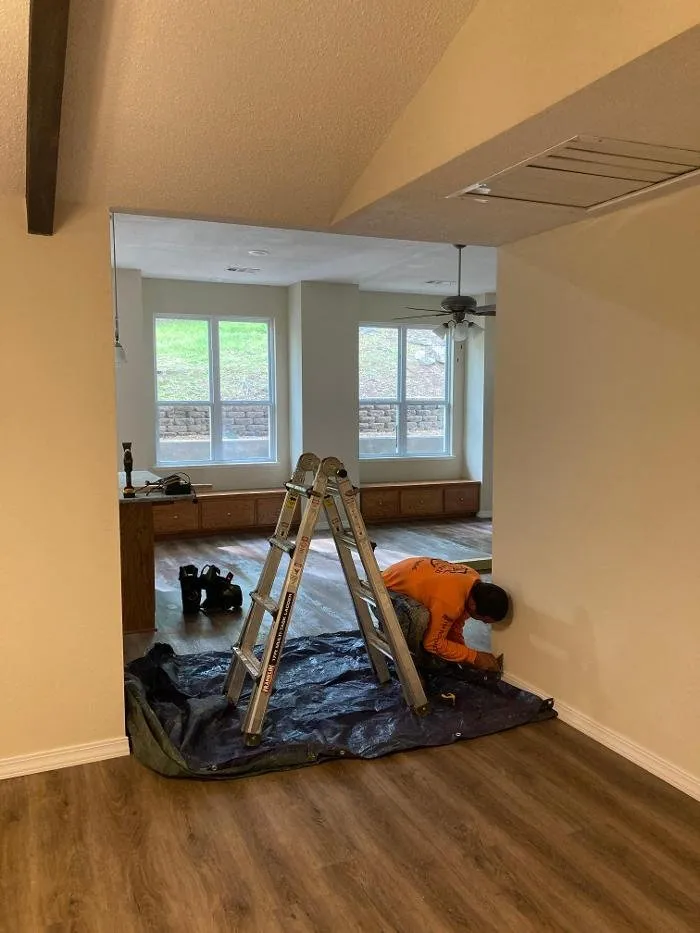 Slide of Top Notch Roofing