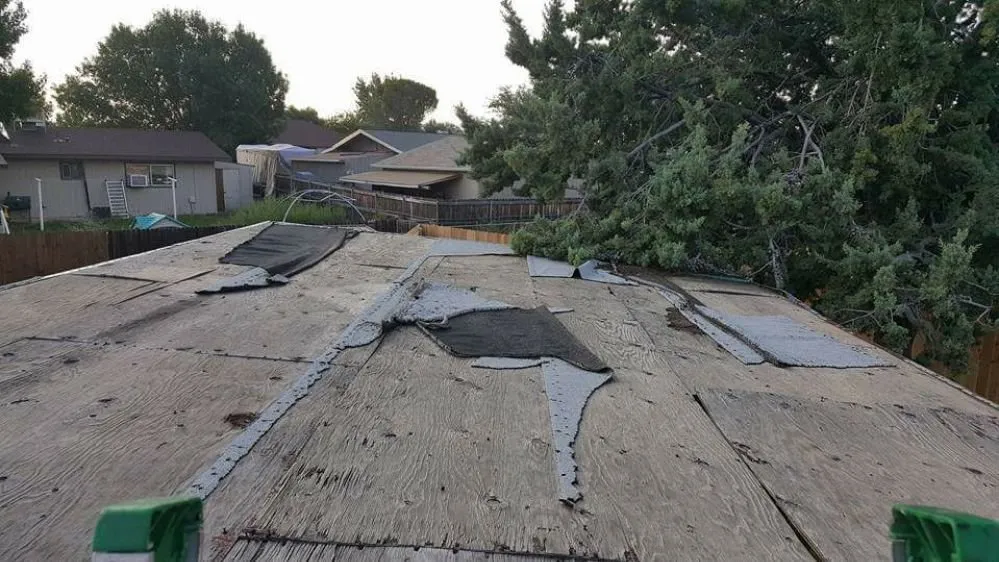 Slide of Top Notch Roofing