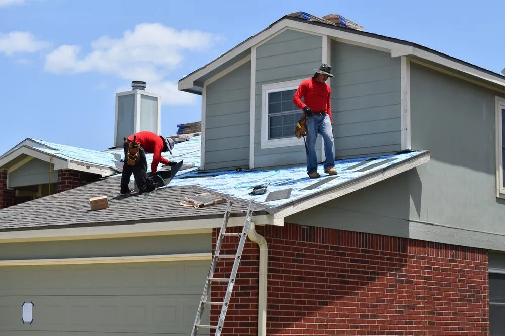 Slide of Top Notch Roofing