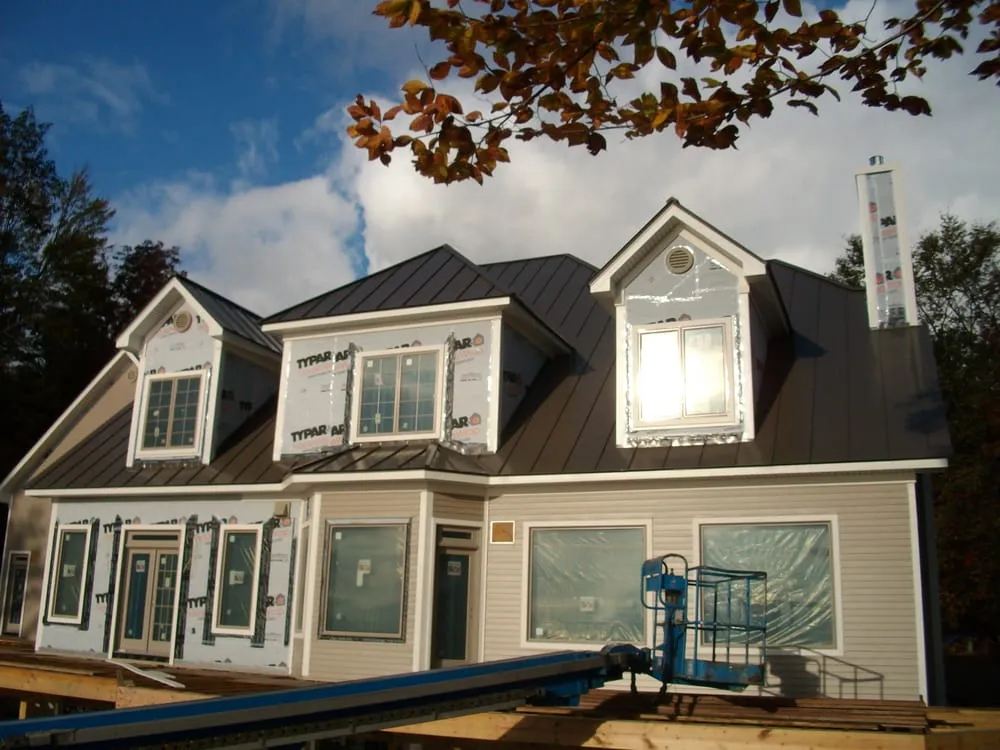 Slide of Top Notch Roofing