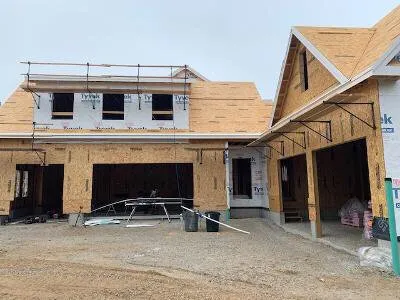 Slide of Top Notch Roofing