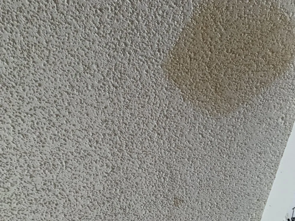 Slide of Top Notch Roofing