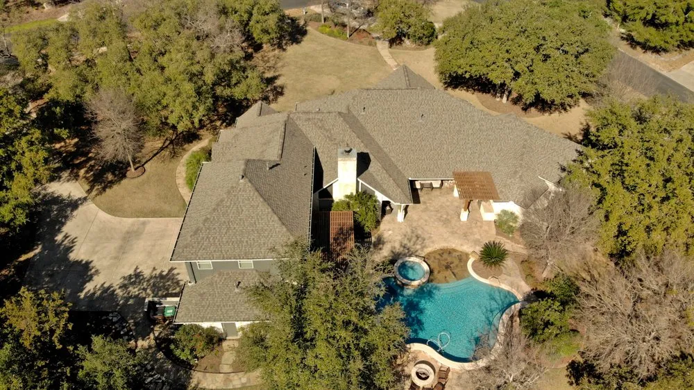 Slide of Top Notch Roofing