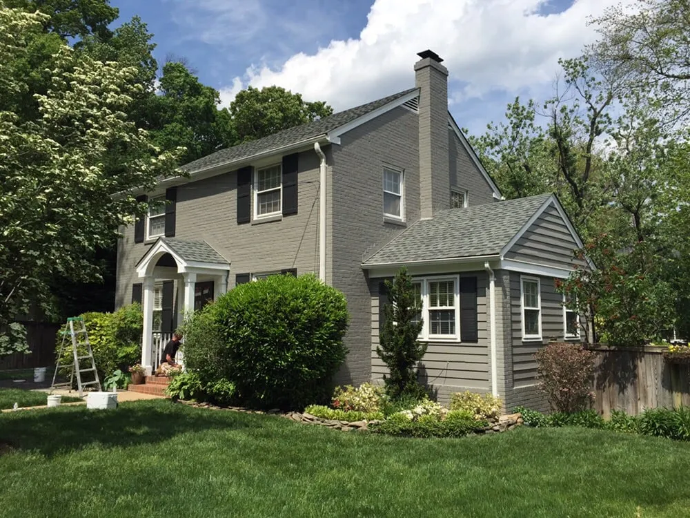 Slide of Top Notch Roofing Services