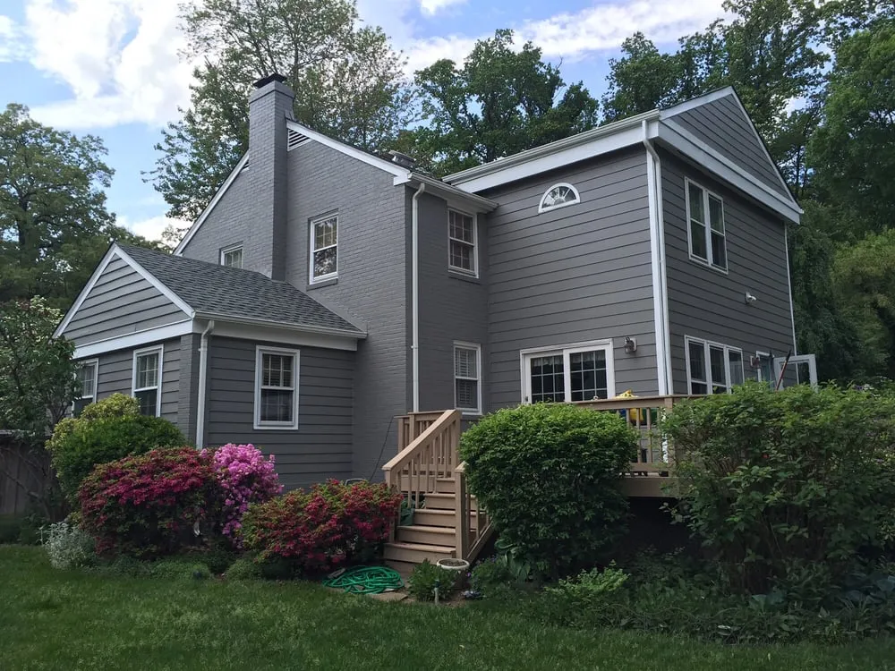 Slide of Top Notch Roofing Services