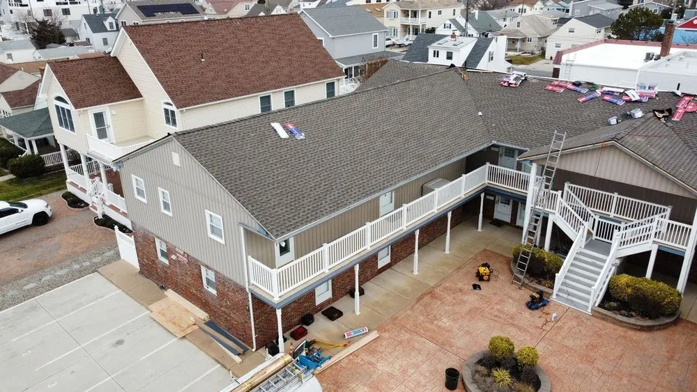 Slide of Top Notch Roofing Siding