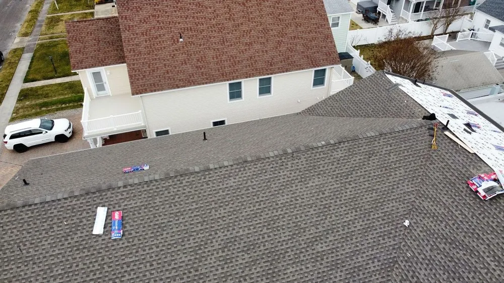 Slide of Top Notch Roofing Siding