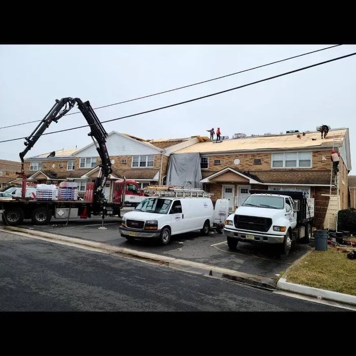 Slide of Top Notch Roofing Siding