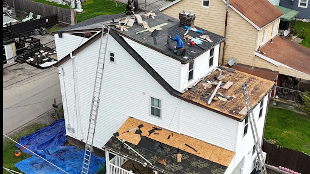 Slide of Top Notch Roofing Solutions