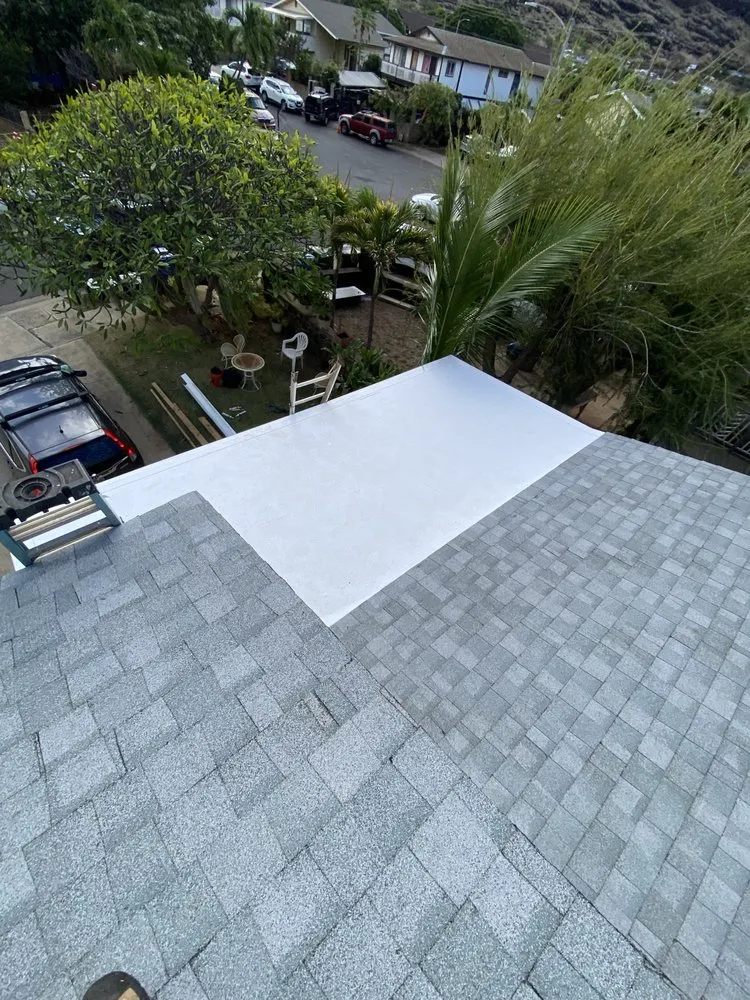 Slide of Top-Notch Roofing