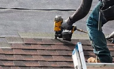 Top Performance Construction Logo