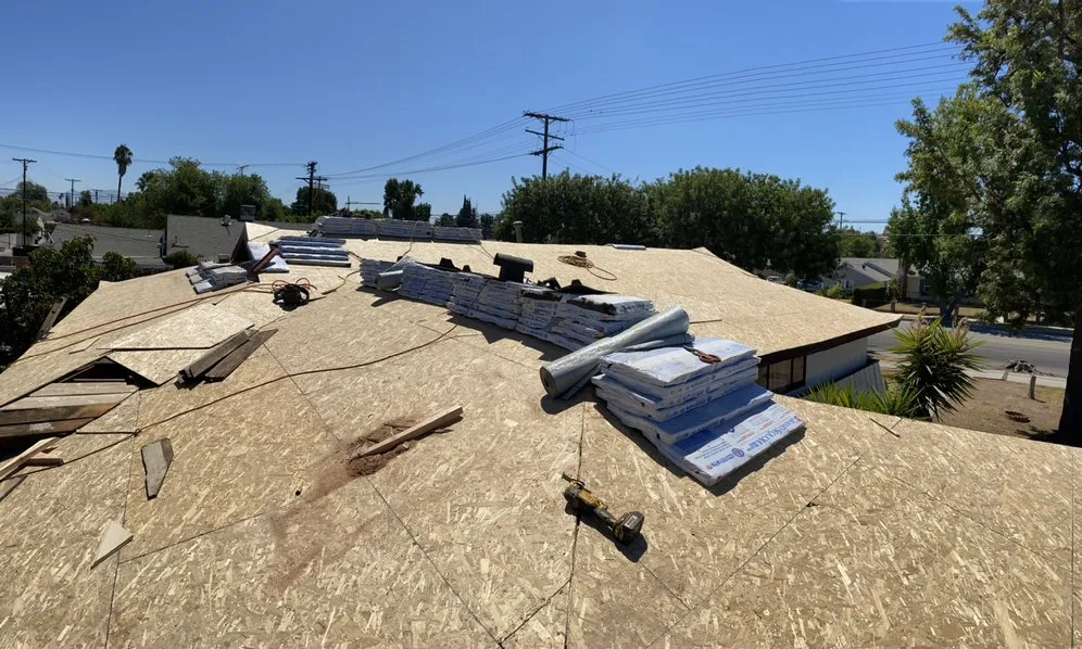 Top-rated shingle roofing service for fast service across Canyon Country, CA - Top Pro Roofing