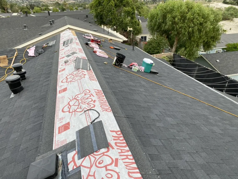 Expert residential roofing service experts serving Canyon Country, CA - Top Pro Roofing
