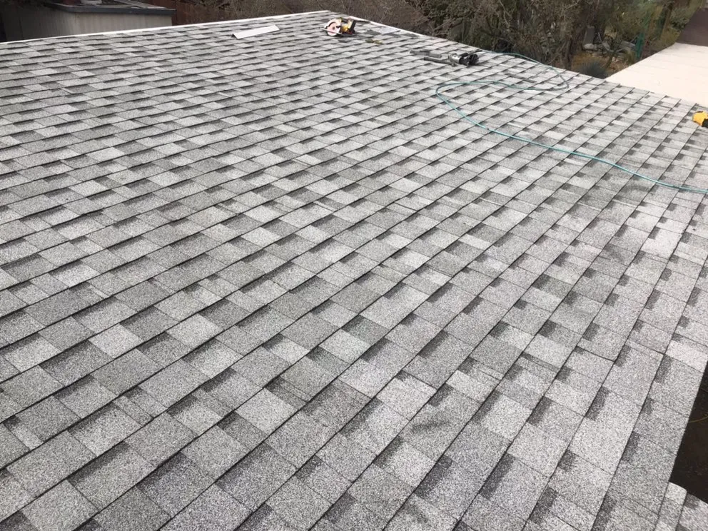 Expert shingle roofing service for fast service across Canyon Country, CA - Top Pro Roofing