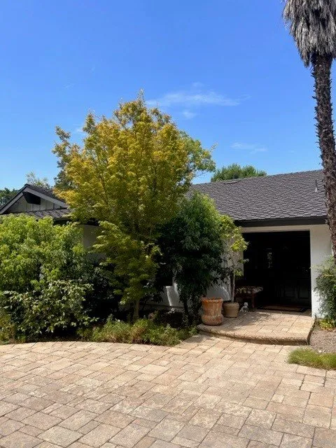 Top-rated roof repair with free inspection in Canyon Country, CA by Top Pro Roofing