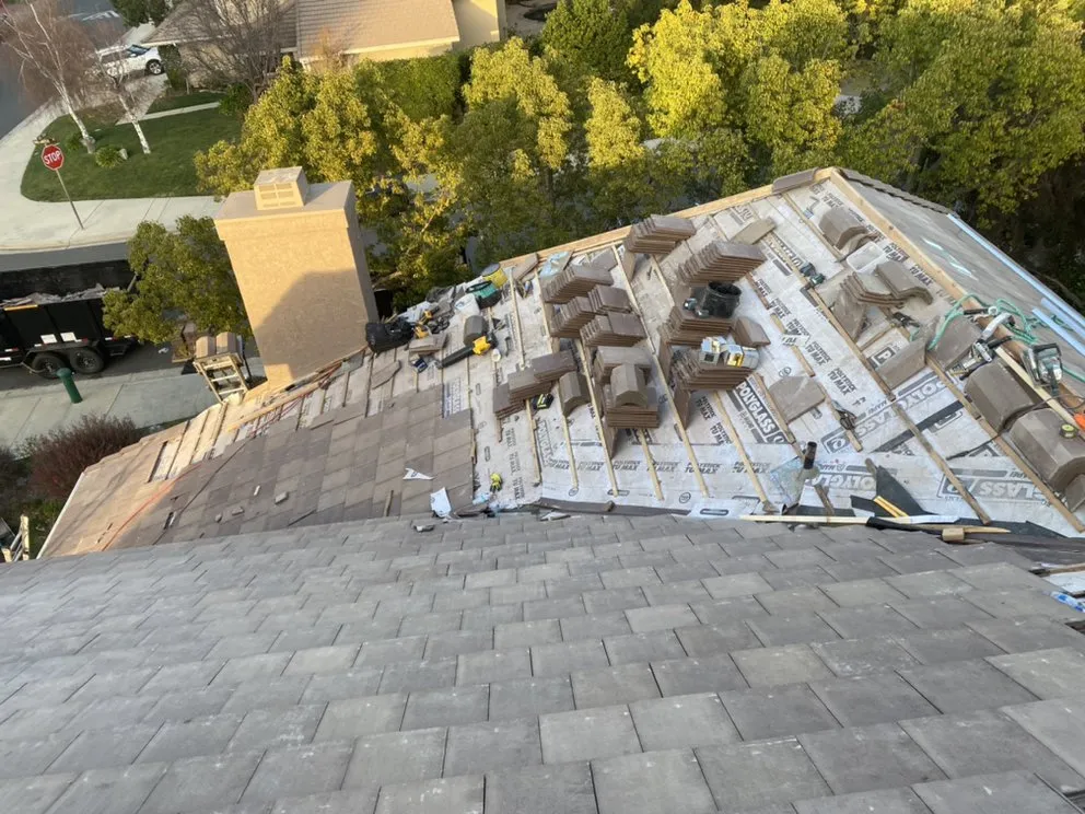Reliable roof inspection for fast service in Canyon Country, CA by Top Pro Roofing